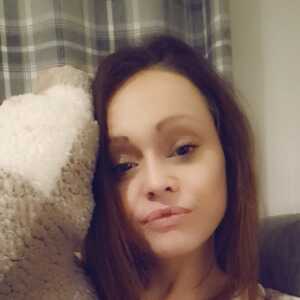 Female,  29 Glasgow, Uk