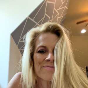 Female,  43 Australind, Australia