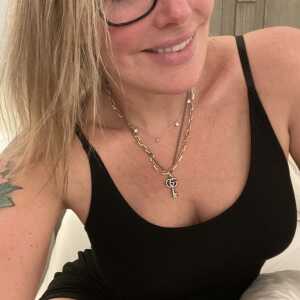 Female,  41 Nottingham, Uk