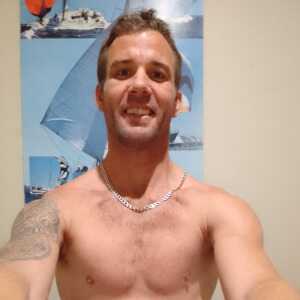 Male,  33 Mandurah, Australia