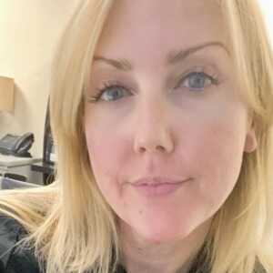 Female,  41 Paisley, Uk