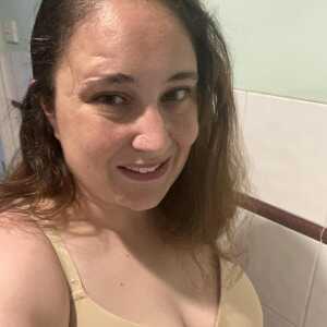 Female,  34 Sydney, Australia